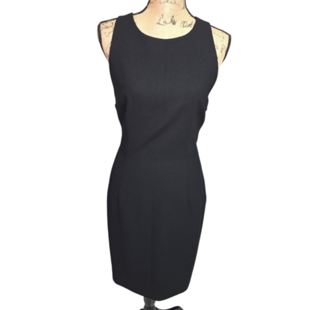 Kay Unger LITTLE BLACK DRESS Razor BACK Elegant Sleeveless Cocktail Dress Size 6